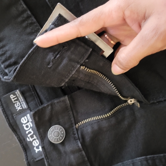 Woman's denim black short skirt A2 - Picture 6 of 7